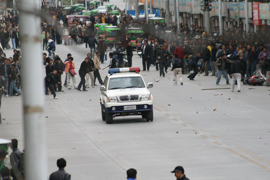 lhasa March 2008